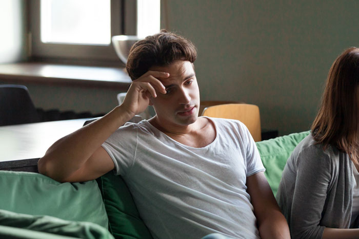 Fed-Up Partner Cuts Off Snack Supply As GF Keeps Wasting It, She’s Mad She Doesn’t Have Fresh Chips Fed-Up Partner Cuts Off Snack Supply As GF Keeps Wasting It, She’s Mad She Doesn’t Have Fresh Chips