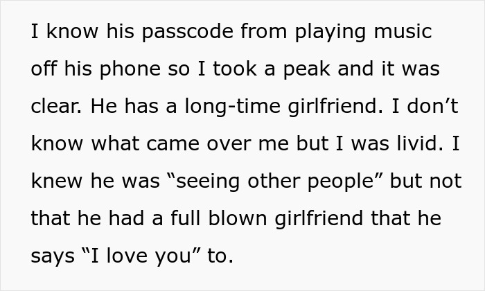 Delusional Lady Says Guy She Hooks Up With Is Her BF, Snoops Through His Phone, And Rages Over Truth
