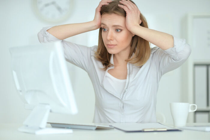 37 Eye-Opening Moments That Made People Question Everything About Someone They Trusted