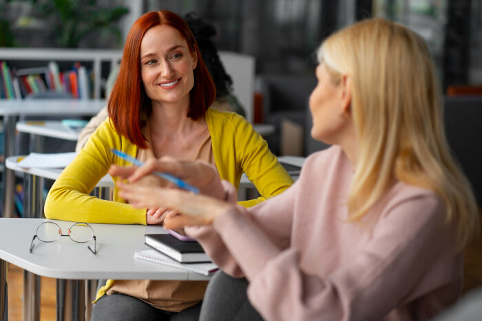 37 Eye-Opening Moments That Made People Question Everything About Someone They Trusted