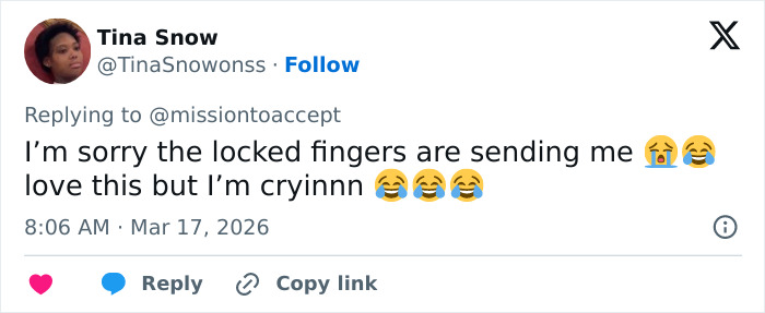 “Seems Terrifying”: Fans Spot Bizarre Detail In Photo Of Tom Cruise Hugging Michael B. Jordan