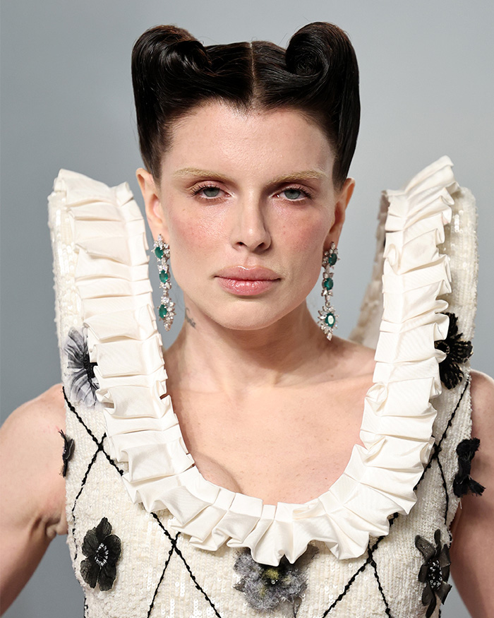 After Viral Lighting Debate At The Oscars After-Party, Here’s What The Stars’ Skins Looked Like Unfiltered After Viral Lighting Debate At The Oscars After-Party, Here’s What The Stars’ Skins Looked Like Unfiltered