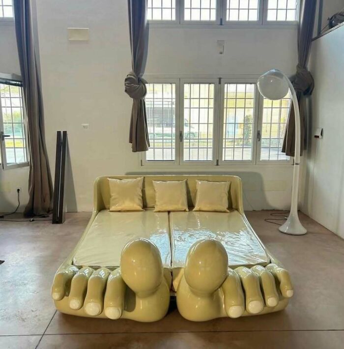 79 Cursed Photos That Make Absolutely Zero Sense But Live Rent‑Free In Our Brains 79 Cursed Photos That Make Absolutely Zero Sense But Live Rent‑Free In Our Brains