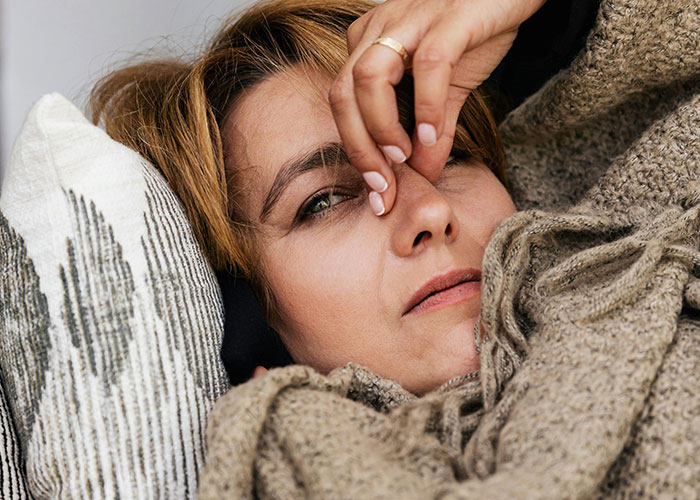 Man Gets Woken Up At 4 AM To Care For His Own Baby, His Mom Is Worried He’s Doing Too Much Man Gets Woken Up At 4 AM To Care For His Own Baby, His Mom Is Worried He’s Doing Too Much