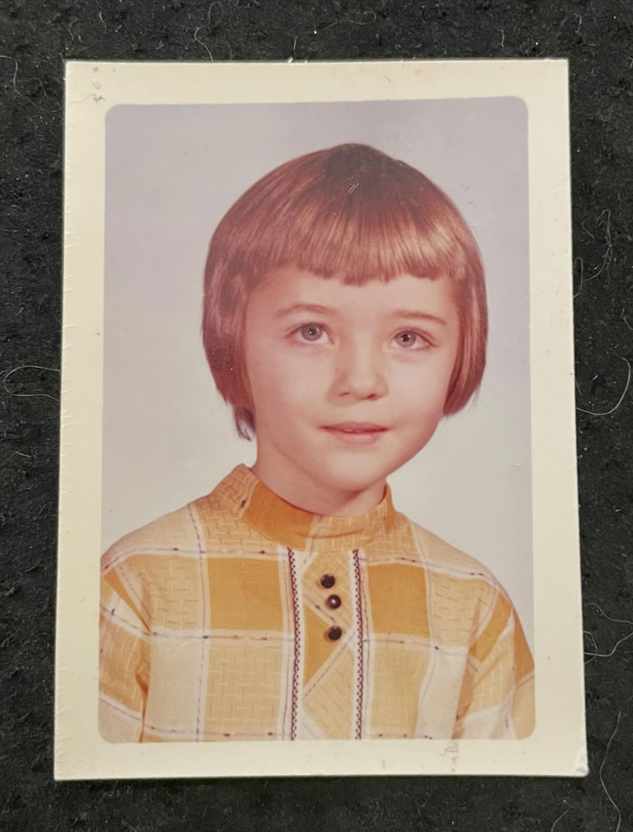 People Are Sharing Photos From Their Childhood Where You Can See Their Hair Disasters