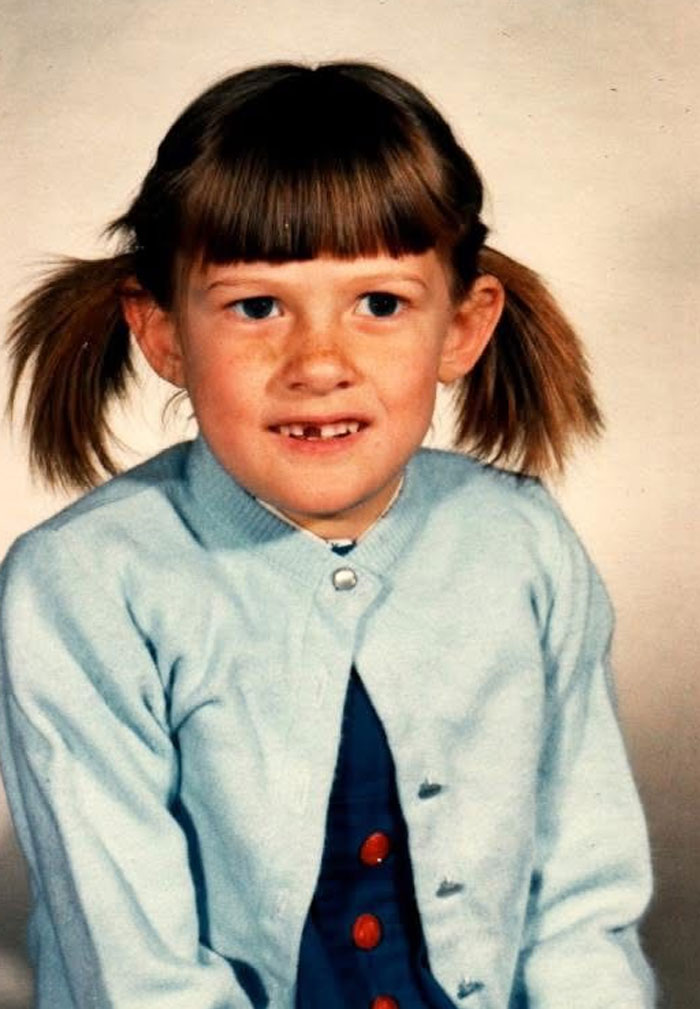 People Are Sharing Photos From Their Childhood Where You Can See Their Hair Disasters