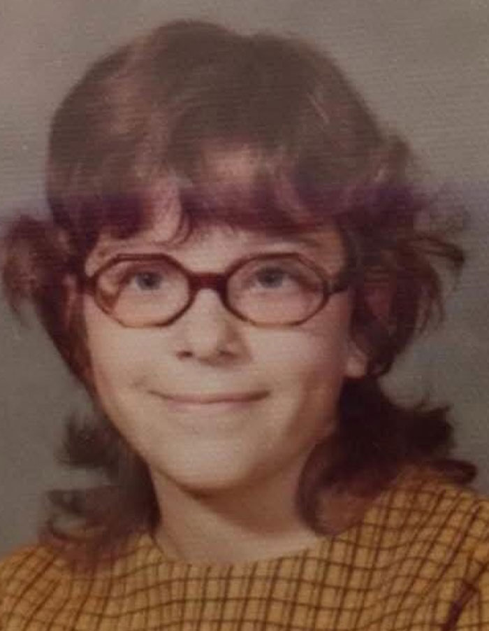 People Are Sharing Photos From Their Childhood Where You Can See Their Hair Disasters