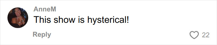 Linda Cardellini Opens Up About ‘Weird’ And ‘Scary’ Experience Filming Intimate Scene With Jason Bateman Linda Cardellini Opens Up About ‘Weird’ And ‘Scary’ Experience Filming Intimate Scene With Jason Bateman