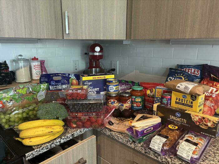 99 People Show How Much Groceries Cost Where They Live And It’s Pretty Bad (New Pics)