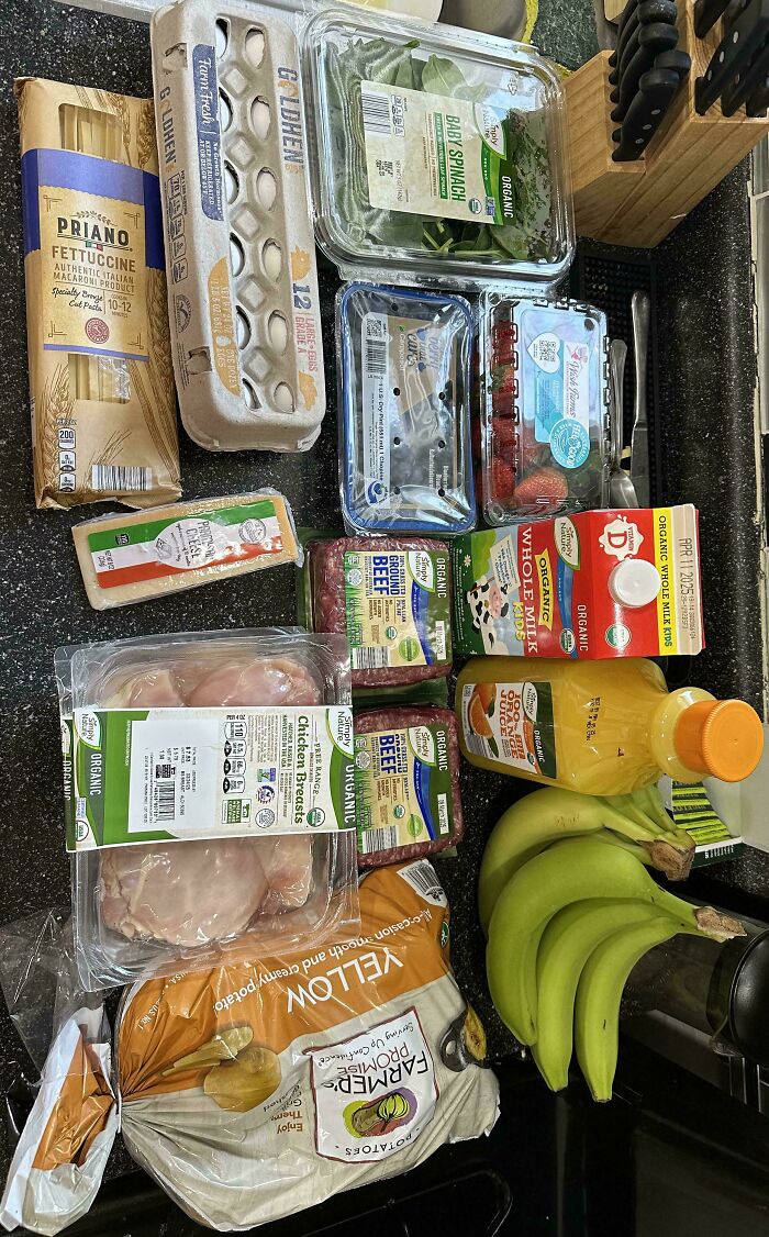 99 People Show How Much Groceries Cost Where They Live And It’s Pretty Bad (New Pics)