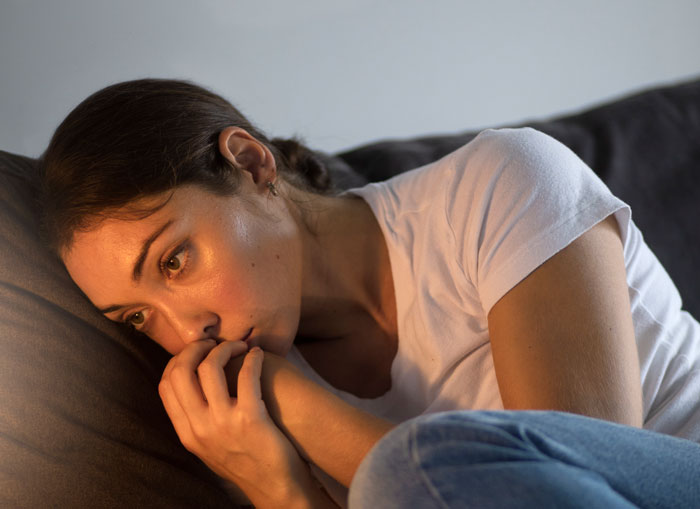 Woman Cuts Off Parents After Catching Mom In Bed With Her Fianc&eacute;, Now They&rsquo;re Making Her Life Hell