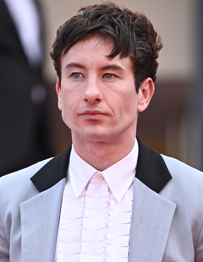 Barry Keoghan Reconsiders Acting Career Amid Backlash From Sabrina Carpenter Fans Over His Looks Barry Keoghan Reconsiders Acting Career Amid Backlash From Sabrina Carpenter Fans Over His Looks