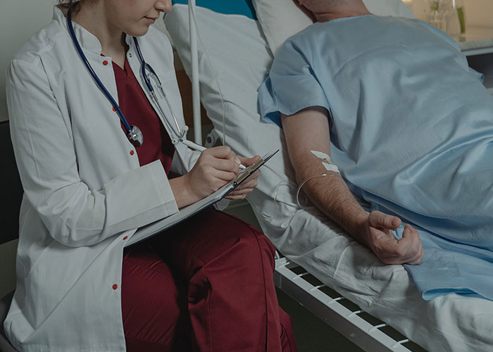 &ldquo;He Just Broke Down Sobbing&rdquo;: Man Hurt His SAH Wife Has $47k Stashed Away While He&rsquo;s Struggling