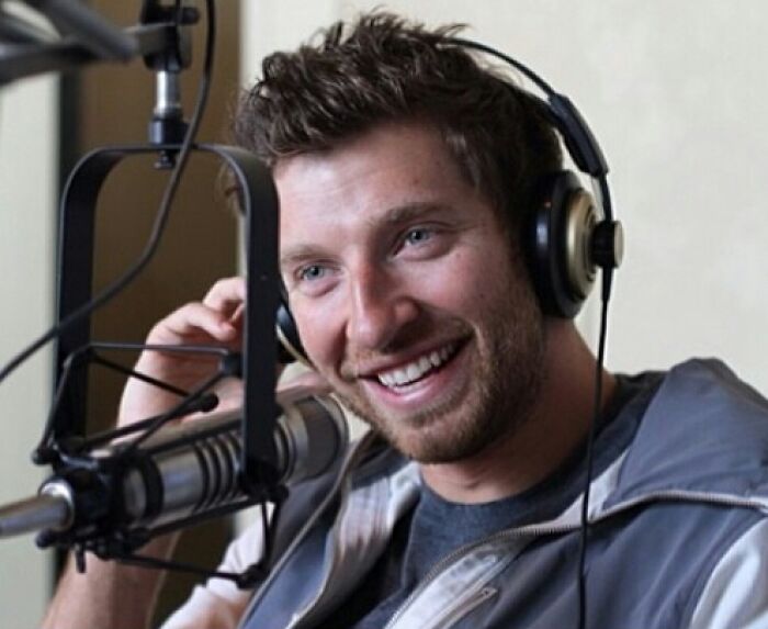 Brett Eldredge: Bio And Career Highlights Brett Eldredge: Bio And Career Highlights