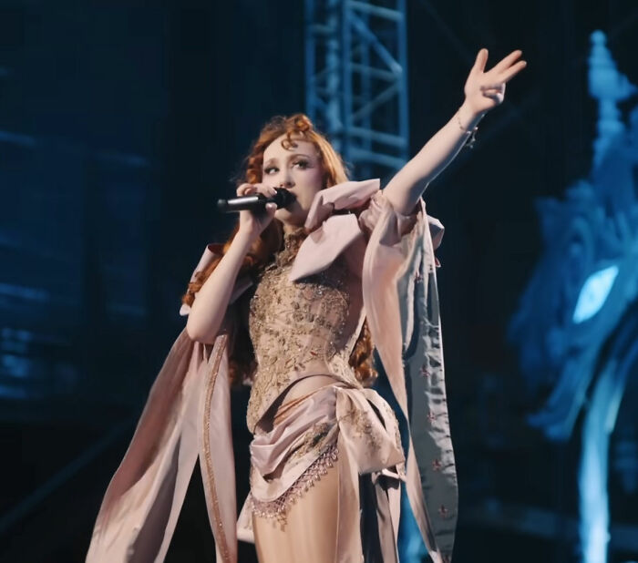 Chappell Roan Banned From Festival Over Her Security Guard’s Treatment Of Jude Law’s 11-Year-Old Daughter Chappell Roan Banned From Festival Over Her Security Guard’s Treatment Of Jude Law’s 11-Year-Old Daughter