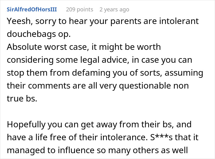 Conservative Parents Try To Ruin Daughter’s Life Because Her Husband Helped 2 Lesbian Couples Have Kids Conservative Parents Try To Ruin Daughter’s Life Because Her Husband Helped 2 Lesbian Couples Have Kids