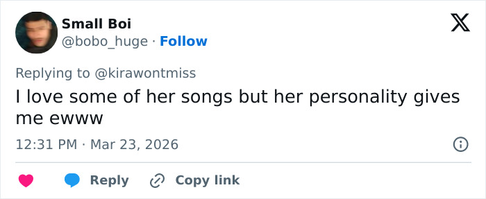 Clip Of Chappell Roan Siccing Security On Fan Resurfaces Amid Backlash For Treatment Of Jude Law’s Daughter