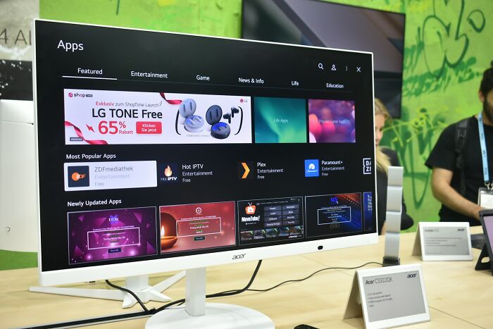 28 Bizarre Encounters Folks Had That Left Them Questioning For Years What They Actually Saw