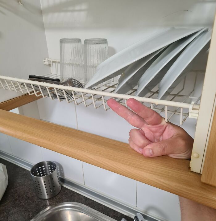 39 Cultural Things People Thought Were Completely Normal Until They Visited Other Countries