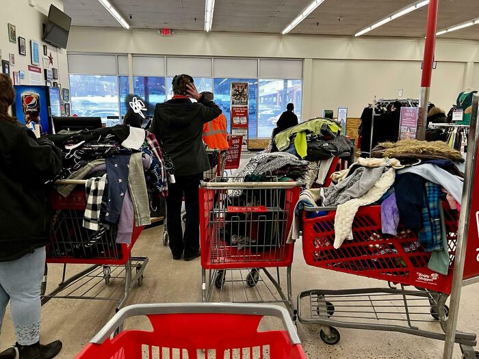 &ldquo;He Slapped Her Back&rdquo;: 73 People Call Out Entitled &lsquo;Karens&rsquo; Who Seem To Be Missing A Sense Of Shame