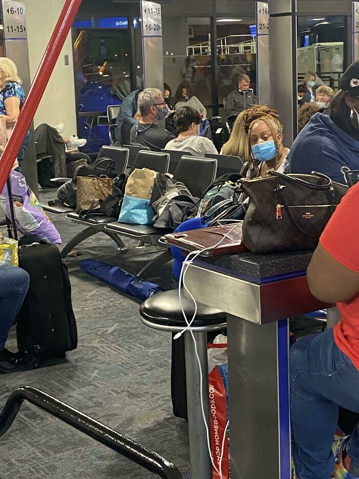 &ldquo;He Slapped Her Back&rdquo;: 73 People Call Out Entitled &lsquo;Karens&rsquo; Who Seem To Be Missing A Sense Of Shame