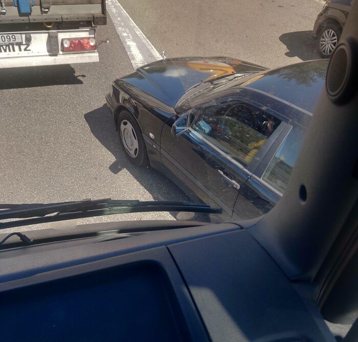 &ldquo;He Slapped Her Back&rdquo;: 73 People Call Out Entitled &lsquo;Karens&rsquo; Who Seem To Be Missing A Sense Of Shame