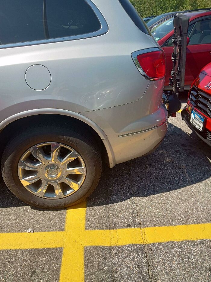 &ldquo;He Slapped Her Back&rdquo;: 73 People Call Out Entitled &lsquo;Karens&rsquo; Who Seem To Be Missing A Sense Of Shame