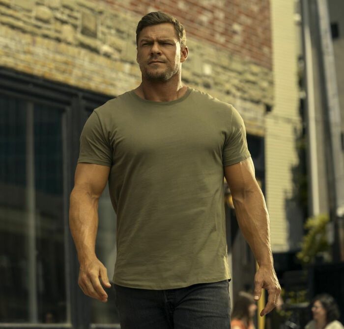 Neighbor In Fight With ‘Reacher’ Star Alan Ritchson Breaks Silence As Sources Dispute His Story