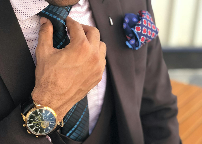 Woman Becomes Obsessed With The Idea Of Dating A Billionaire, Her Dad Gives Her A Reality Check