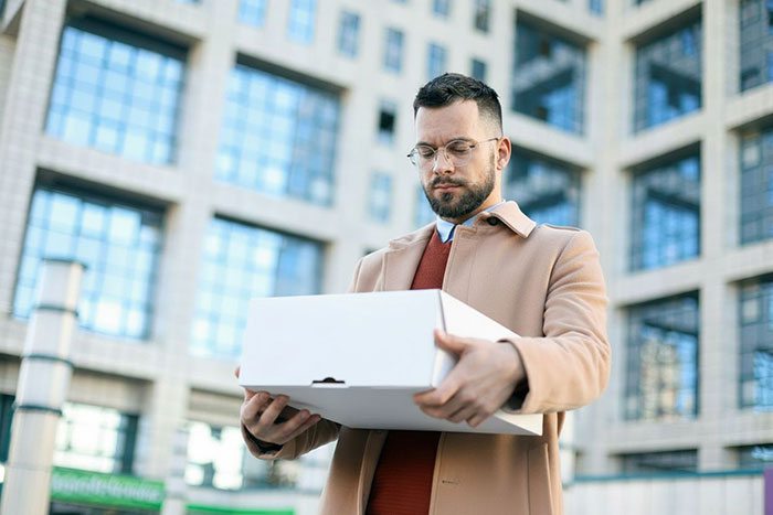 Entitled Mom Throws A Tantrum At Bakery, Tries To Steal Cancer Patient’s Cake For Her Child’s B-Day