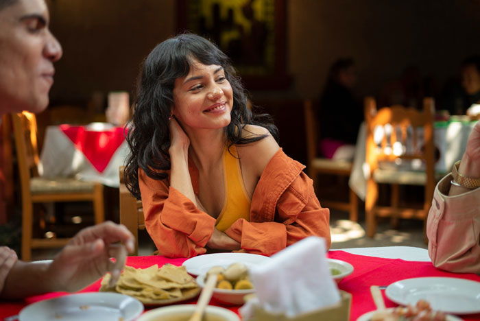 Man&rsquo;s Potential MIL Insults His Whole Fam In Spanish, Sis Reveals She Understood All