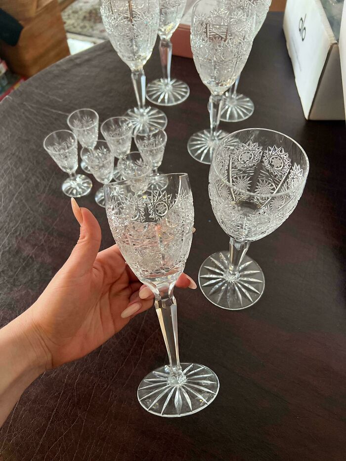 97 Cool And Creative Glass Items People Found Or Made That You Might Want In Your Home