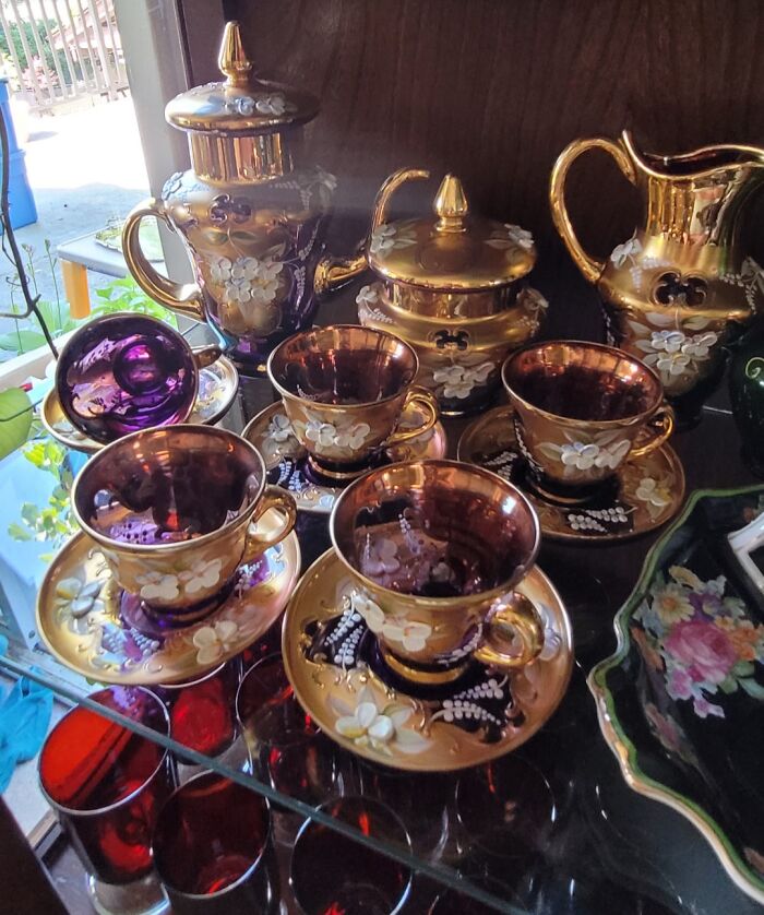 97 Cool And Creative Glass Items People Found Or Made That You Might Want In Your Home