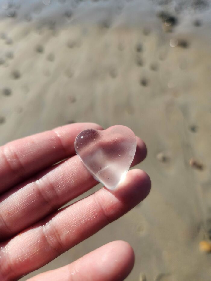 97 Cool And Creative Glass Items People Found Or Made That You Might Want In Your Home