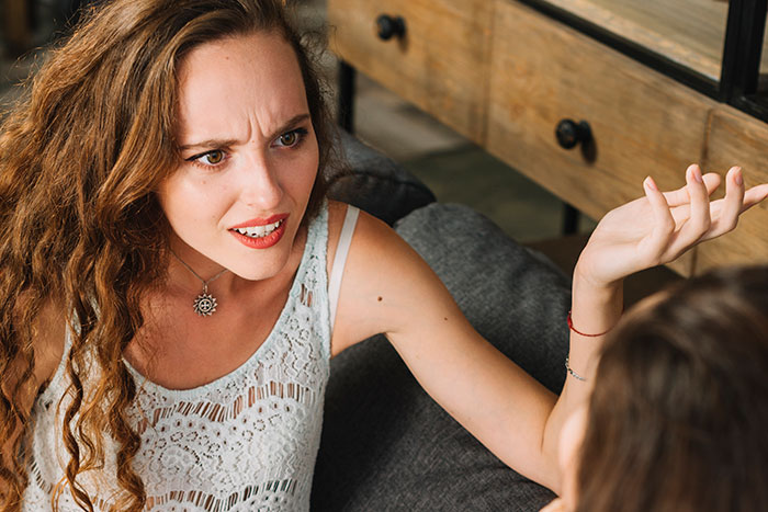 Woman Buzzes Her Hair After Friend&rsquo;s Wedding, Now Everyone Thinks She Was Forced To Grow It Out