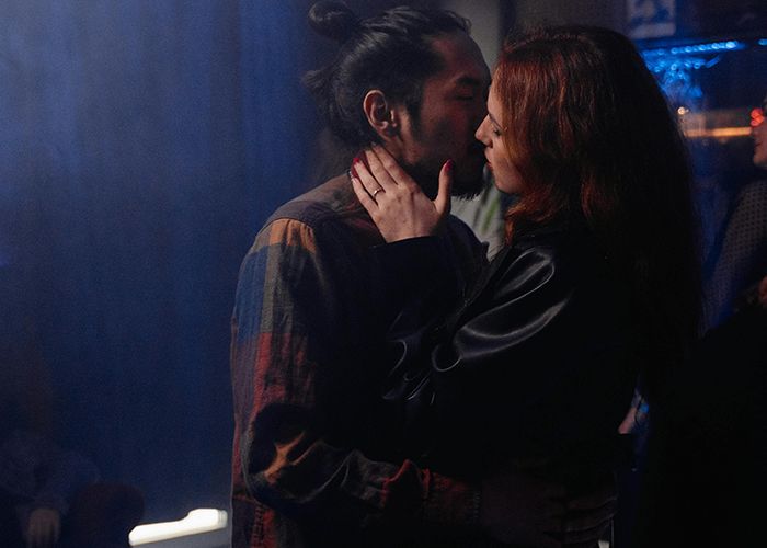 Cheater Hides One Night Stand From BF, Friend Threatens To Expose Her, Finds Out A Horrible Secret