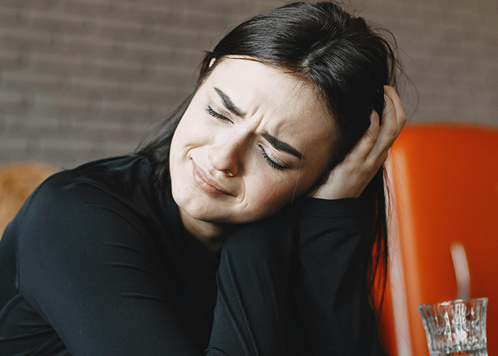 Cheater Hides One Night Stand From BF, Friend Threatens To Expose Her, Finds Out A Horrible Secret