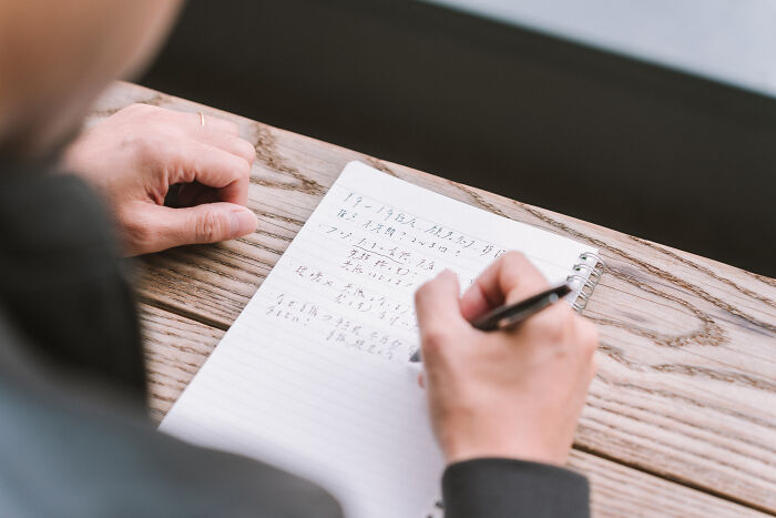 This Man Writes Love Letters For Strangers And His Work Feels Like A Real Life Version Of The Movie &ldquo;Her&rdquo;