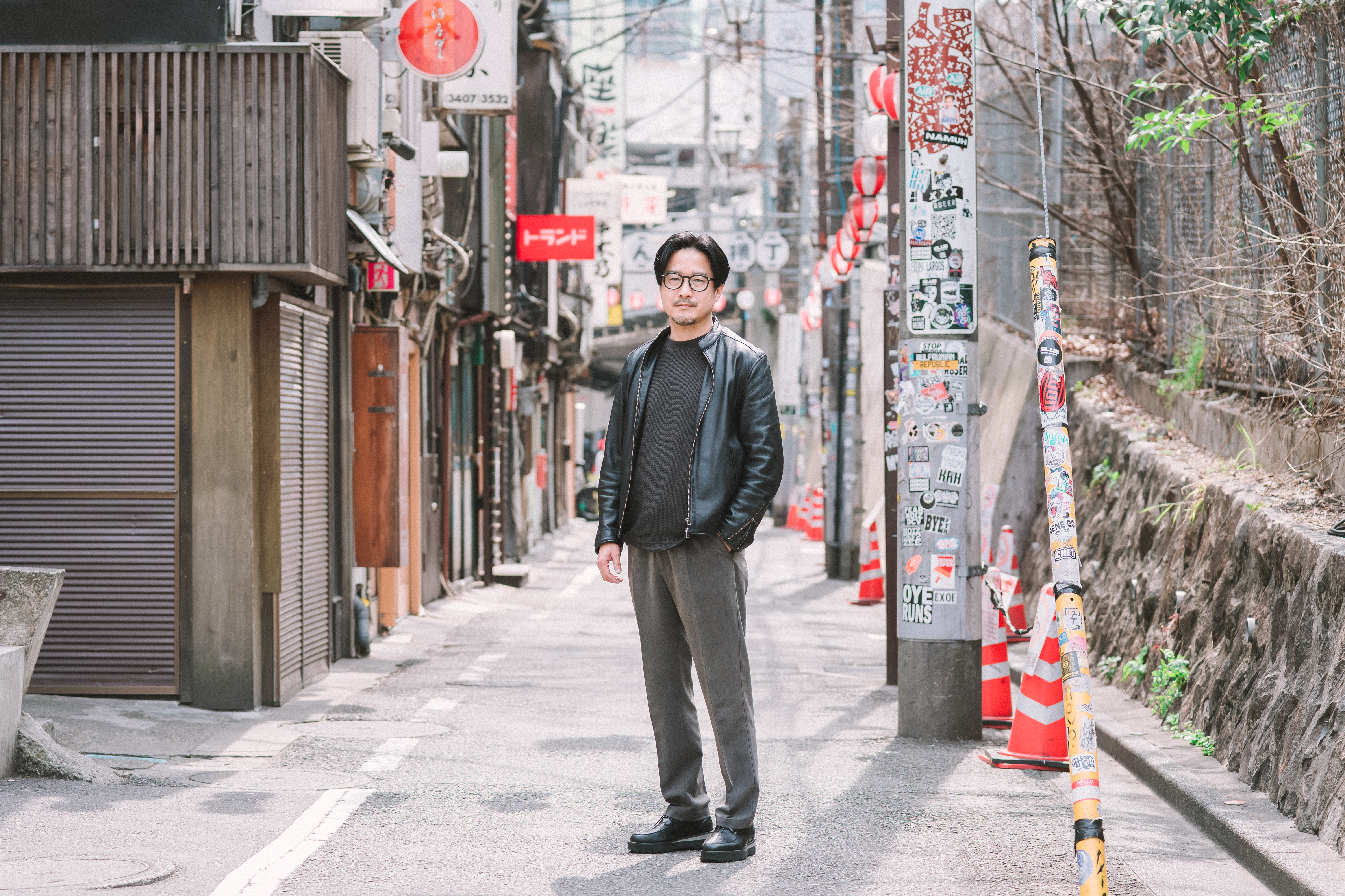 This Man Writes Love Letters For Strangers And His Work Feels Like A Real Life Version Of The Movie &ldquo;Her&rdquo;