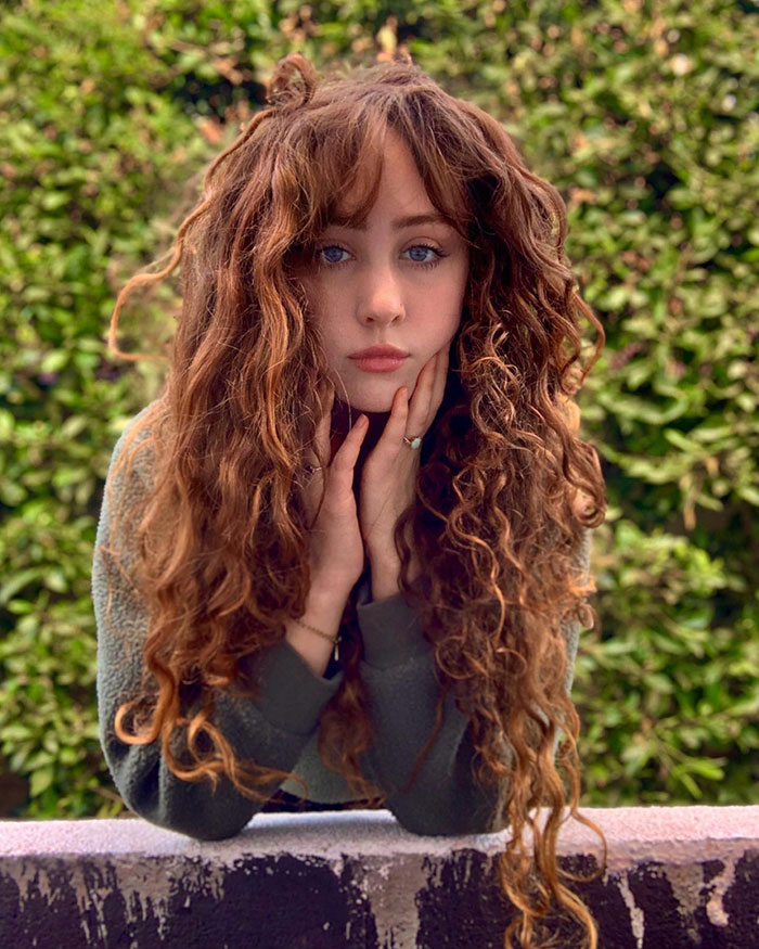 Chappell Roan&rsquo;s Background Resurfaces As Fans Turn Over Security Guard&rsquo;s Treatment Of Jude Law&rsquo;s Daughter