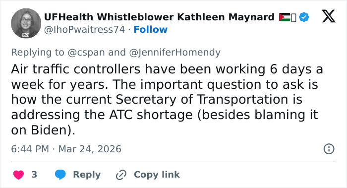 Bombshell New Theory Emerges In LaGuardia Crash, Could Clear Air Traffic Controller