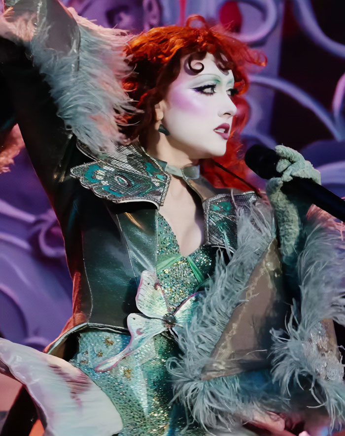 Fans Furious With Chappell Roan After Identity Of Security Guard Who Berated Jude Law’s Daughter Revealed