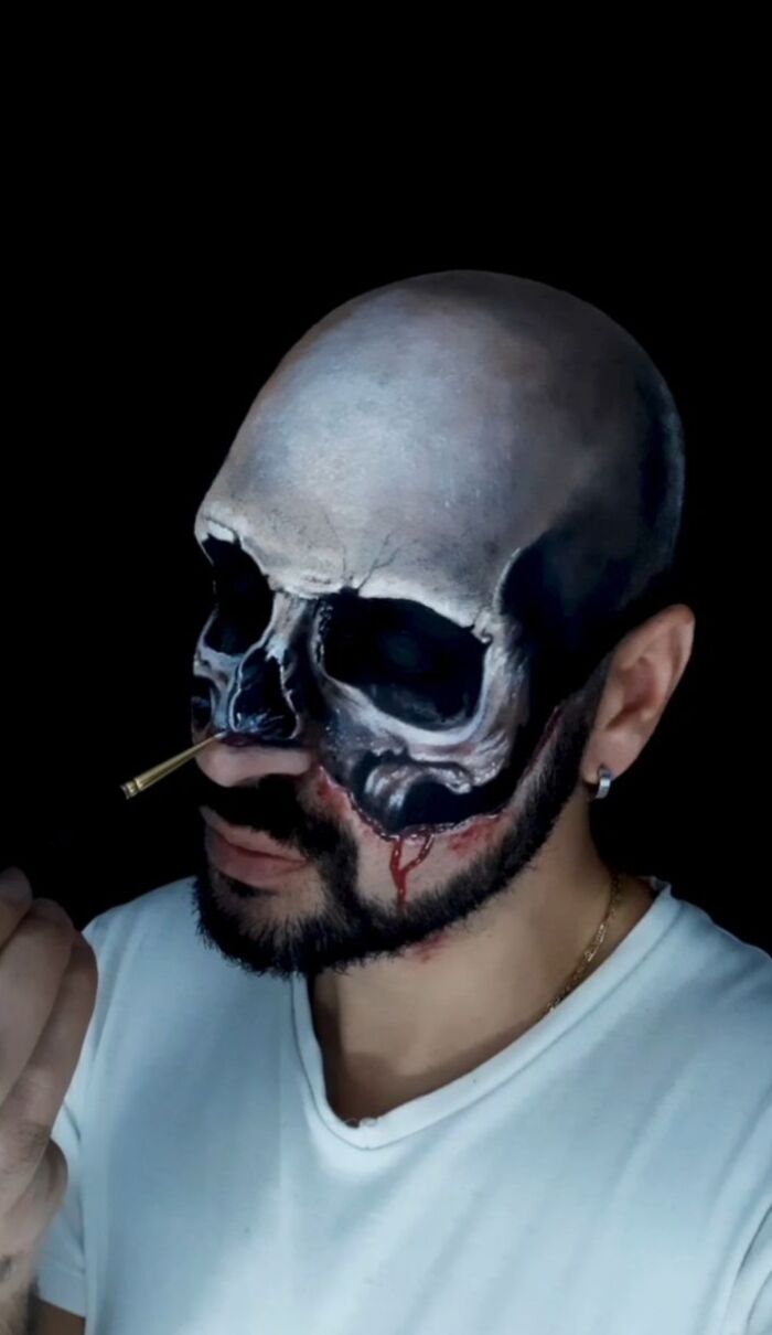 This Italian Artist Turns His Face Into Jaw-Dropping 3D Optical Illusions (26 New Pics) This Italian Artist Turns His Face Into Jaw-Dropping 3D Optical Illusions (26 New Pics)