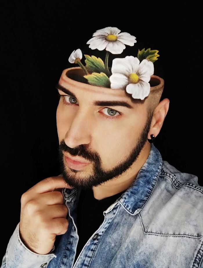 This Italian Artist Turns His Face Into Jaw-Dropping 3D Optical Illusions (26 New Pics) This Italian Artist Turns His Face Into Jaw-Dropping 3D Optical Illusions (26 New Pics)