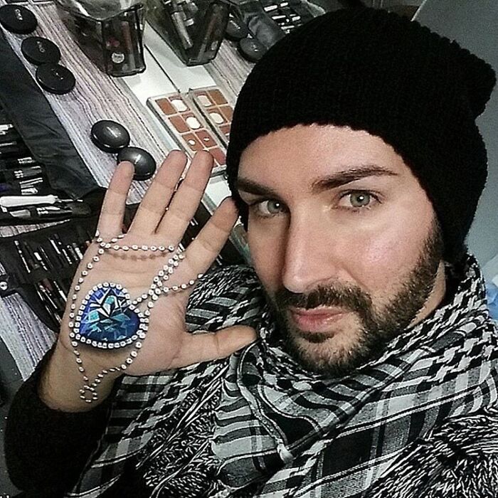 This Italian Artist Turns His Face Into Jaw-Dropping 3D Optical Illusions (26 New Pics) This Italian Artist Turns His Face Into Jaw-Dropping 3D Optical Illusions (26 New Pics)