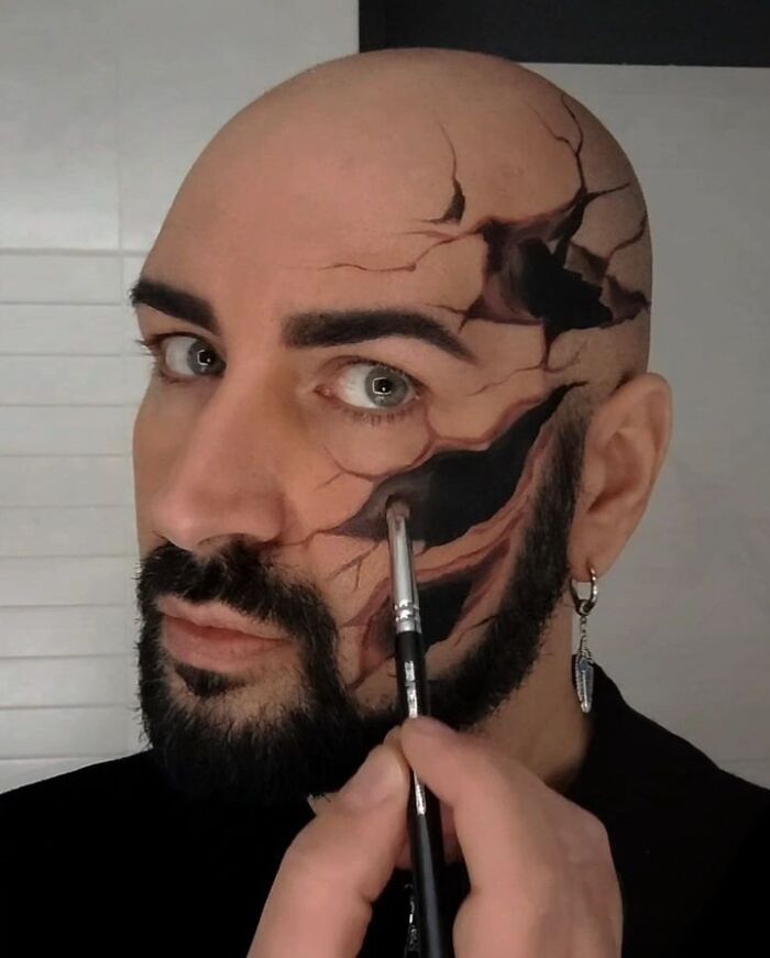 This Italian Artist Turns His Face Into Jaw-Dropping 3D Optical Illusions (26 New Pics) This Italian Artist Turns His Face Into Jaw-Dropping 3D Optical Illusions (26 New Pics)