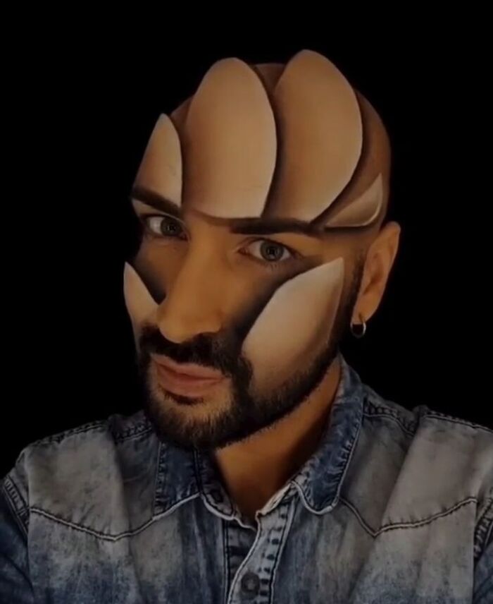 This Italian Artist Turns His Face Into Jaw-Dropping 3D Optical Illusions (26 New Pics) This Italian Artist Turns His Face Into Jaw-Dropping 3D Optical Illusions (26 New Pics)