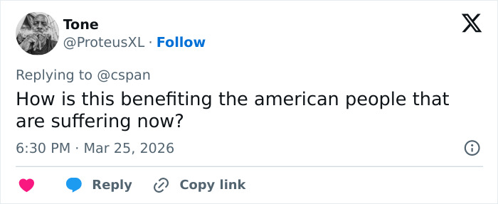 Melania Trump’s Moment With Robot Has Everyone Spotting The Same Strange Detail