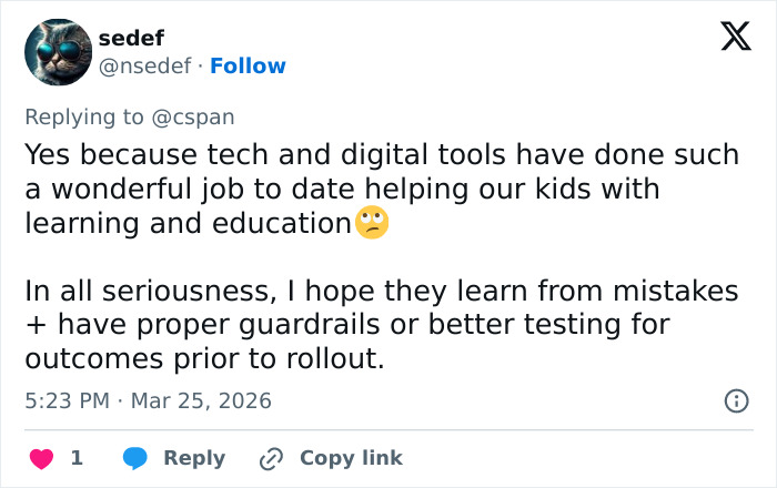 Melania Trump’s Moment With Robot Has Everyone Spotting The Same Strange Detail