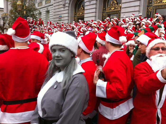 &ldquo;The Government Forgot To Color This One&rdquo;: 91 Stunning Color Mutations In Animals And Objects That Feel Unreal (New Pics)